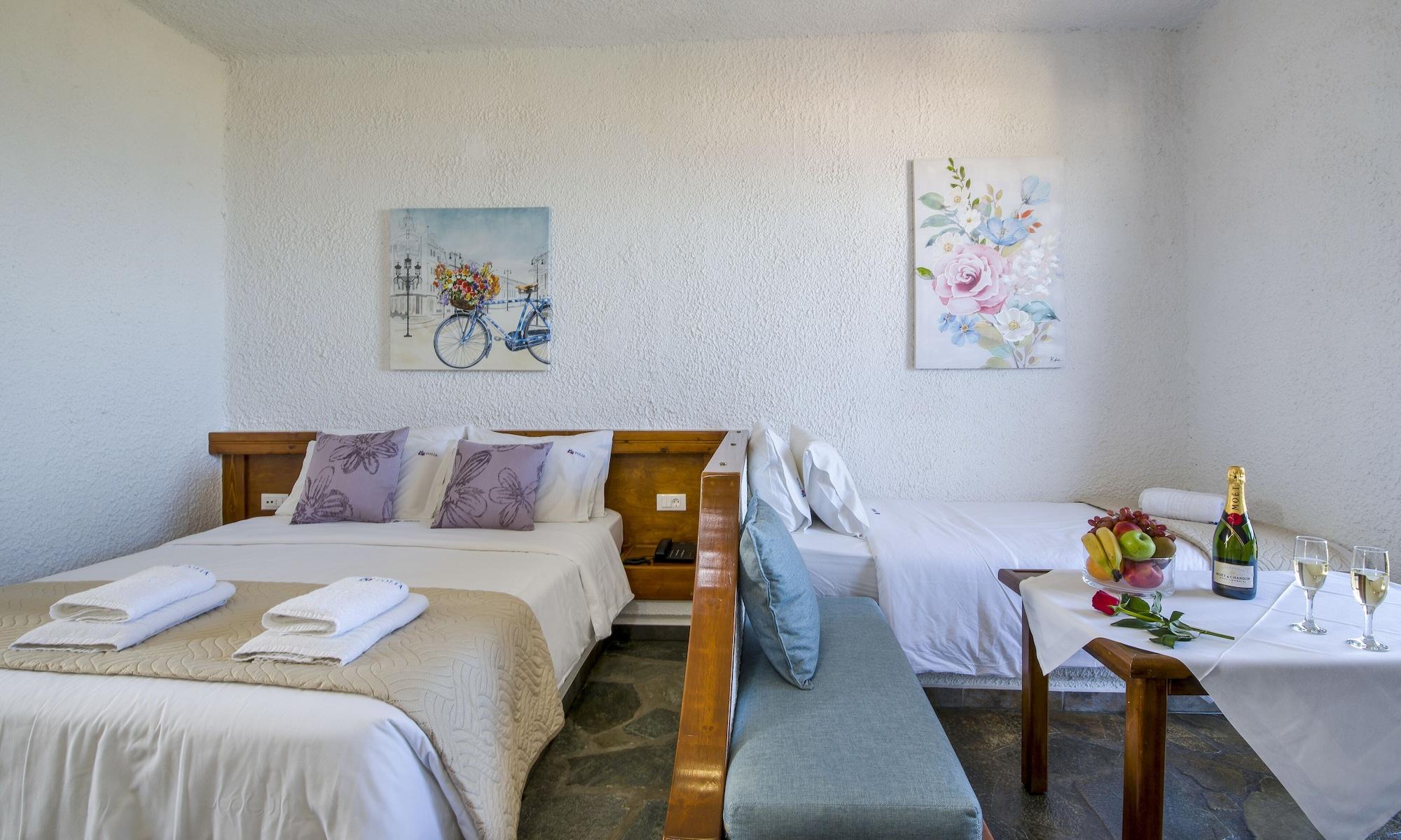 Skala Apartments Agia Marina  Exterior photo