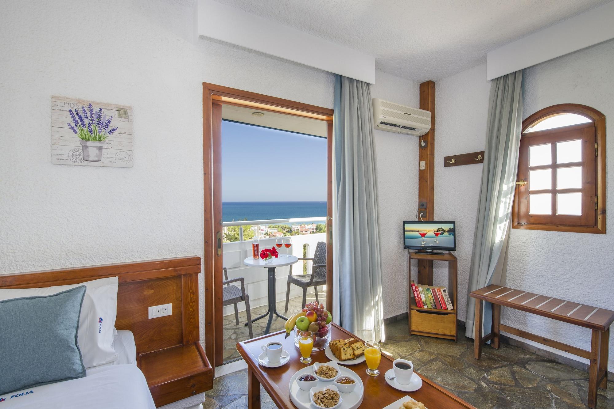 Skala Apartments Agia Marina  Exterior photo